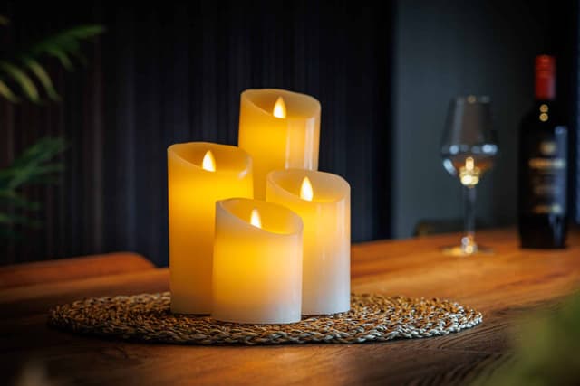 Uppladdningsbara LED-vaxljus – set med 4 – DORSETTO