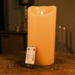 Uppladdningsbart LED-vaxljus DORSETTO Ø12,5 × H25 cm – varmt vitt